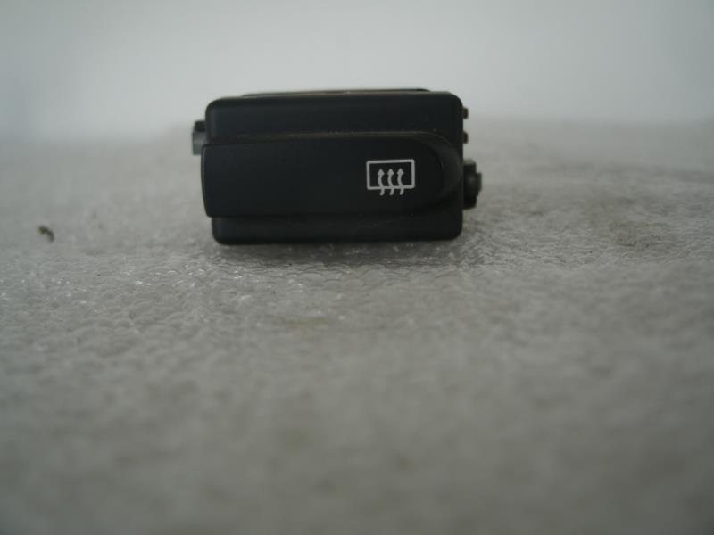 Bouton/Interrupteur RENAULT CLIO 2 PHASE 2 Diesel - 1