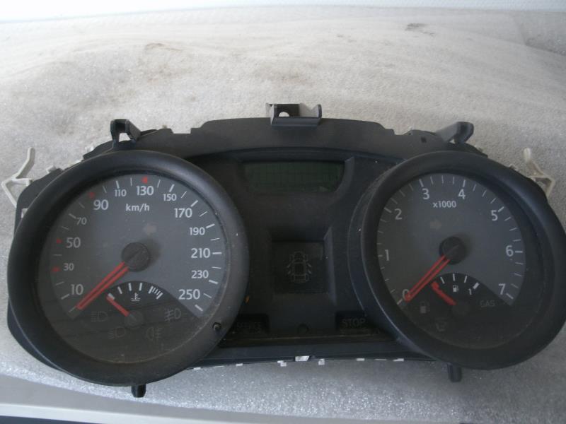 Compteur RENAULT MEGANE 2 PHASE 1 Essence - 1