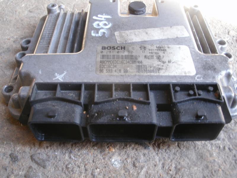 Calculateur PEUGEOT 206 PHASE 1 Diesel - 1
