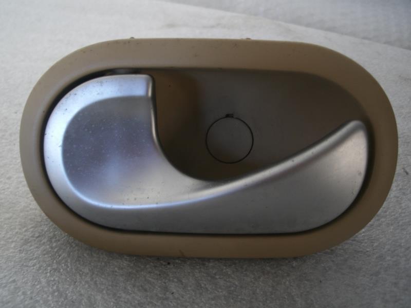 Poignee interieur avant gauche RENAULT MODUS PHASE 1 Essence - 1