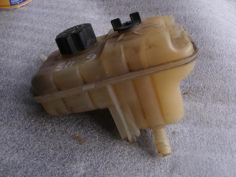 Vase d'expansion PEUGEOT 407 PHASE 1 BREAK Diesel - 1