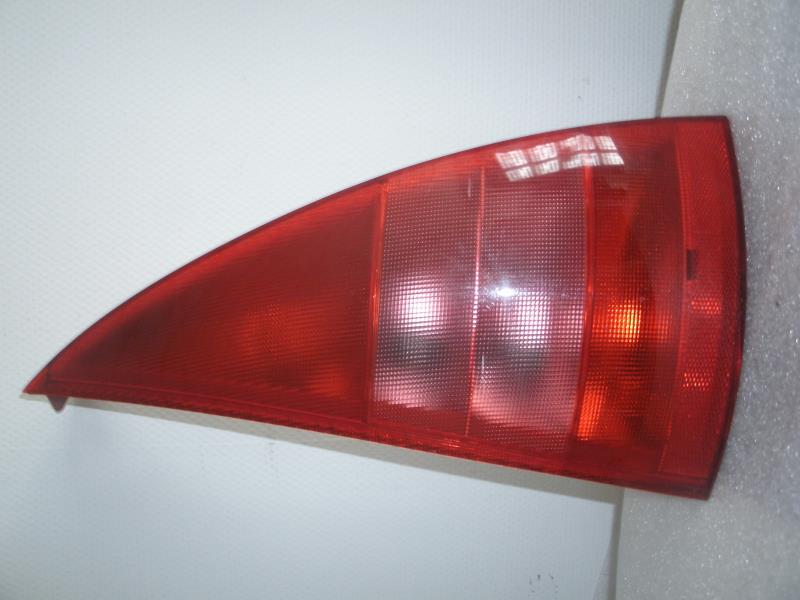 Cabochon arriere gauche CITROEN C3 1 PHASE 1 Diesel - 1