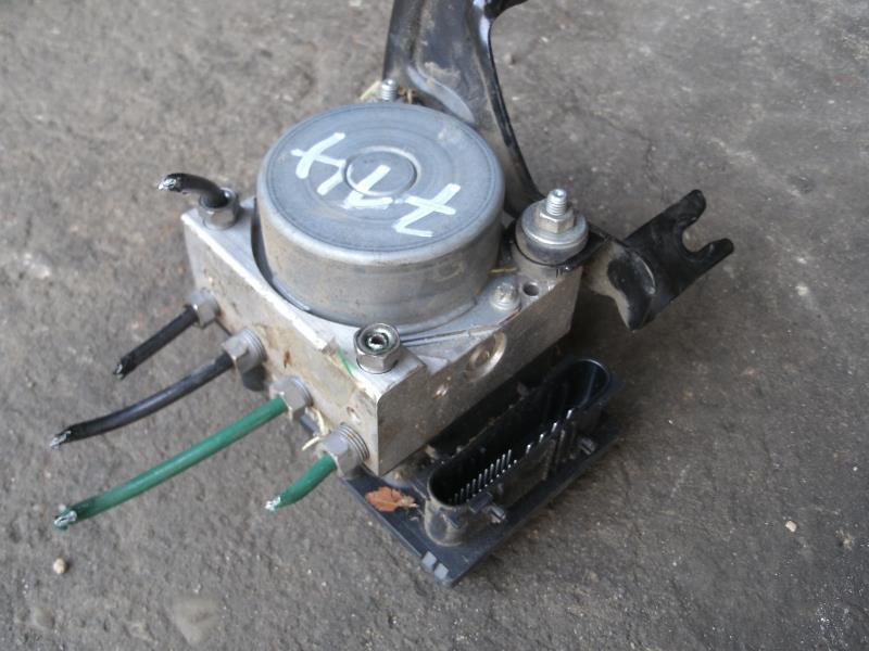 Bloc ABS (freins anti-blocage) RENAULT CLIO 3 PHASE 1 Diesel - 1