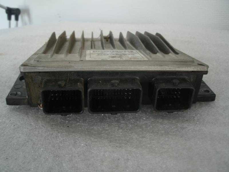Calculateur RENAULT CLIO 3 PHASE 1 Diesel - 1
