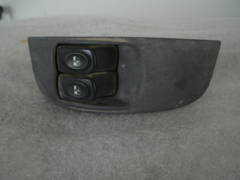 Interrupteur de leve vitre RENAULT MEGANE 1 PHASE 2 Diesel - 1