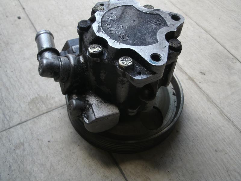 Pompe de direction CITROEN C8 Diesel - 1