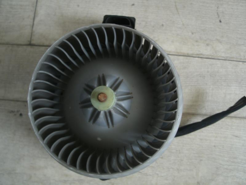Pulseur d'air SUZUKI SWIFT 3 Essence - 1
