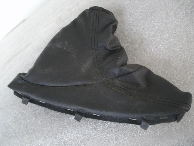 Soufflet de levier de frein a main PEUGEOT 407 PHASE 1 BREAK Diesel - 1