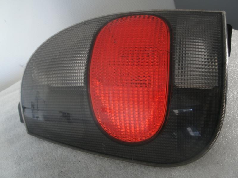 Cabochon arriere gauche RENAULT ESPACE 3 Diesel - 1