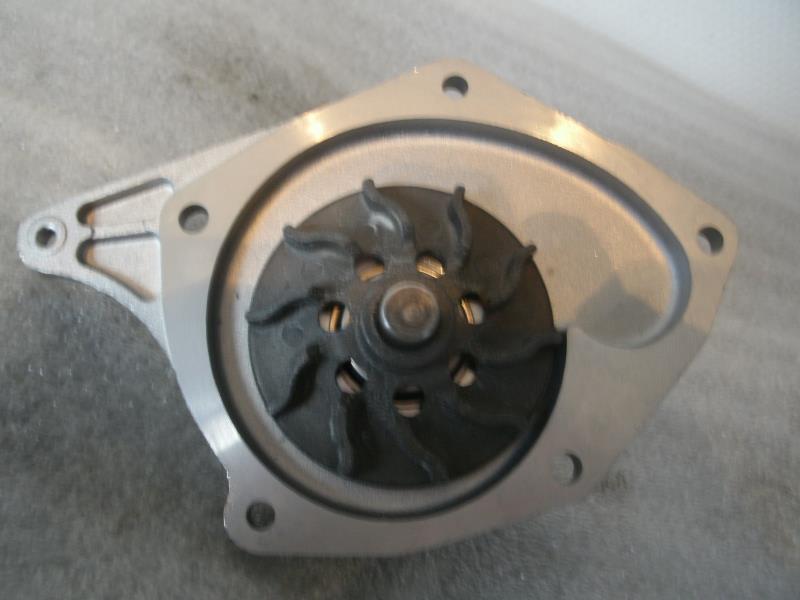 Pompe à eau RENAULT CLIO 2 PHASE 1  - 1