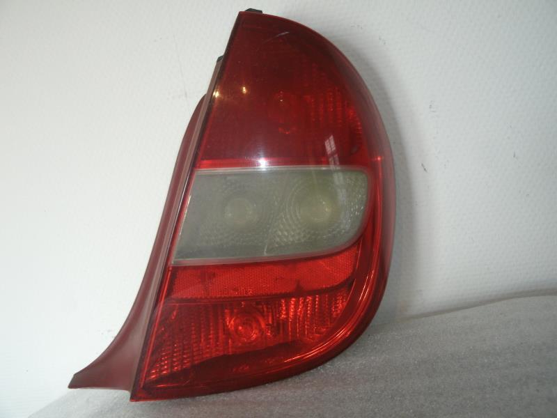 Cabochon arriere gauche CITROEN C5 1 PHASE 1 Diesel - 1