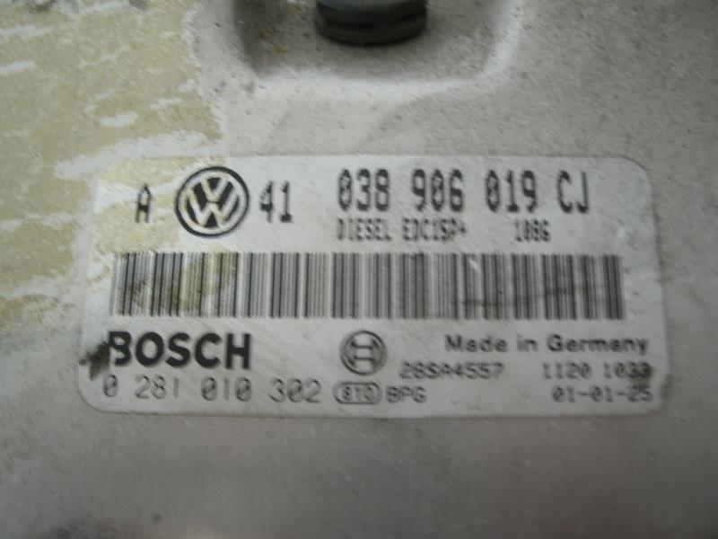 Calculateur VOLKSWAGEN GOLF 4 Diesel - 1