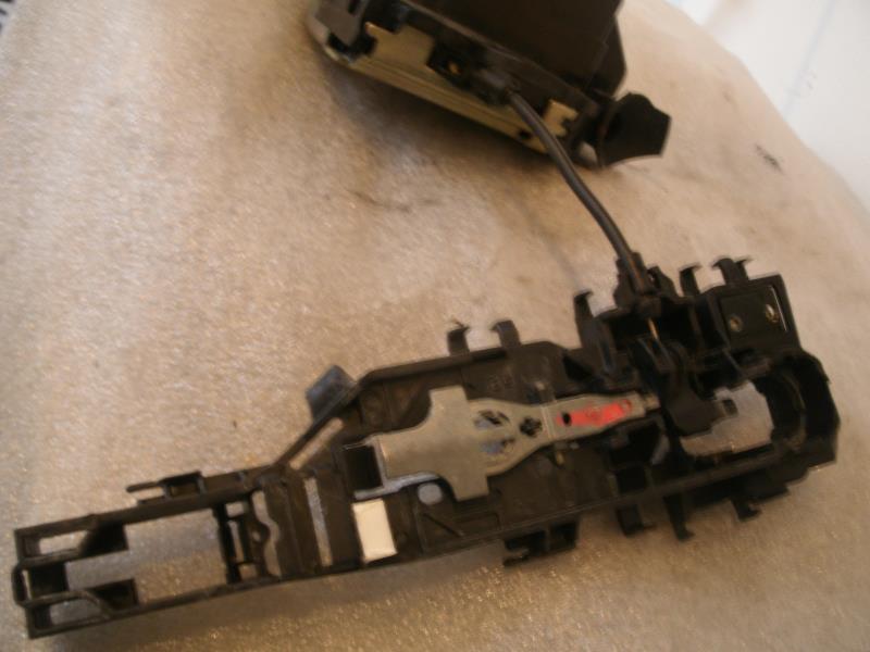 Serrure avant droit RENAULT SCENIC 2 PHASE 1 Diesel - 1