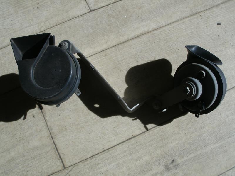 Avertisseur/Klaxon RENAULT CLIO 2 PHASE 1 Diesel - 1