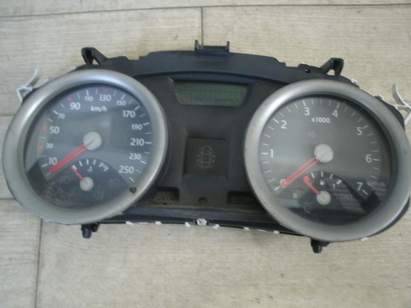 Compteur RENAULT MEGANE 2 PHASE 1 Diesel - 1