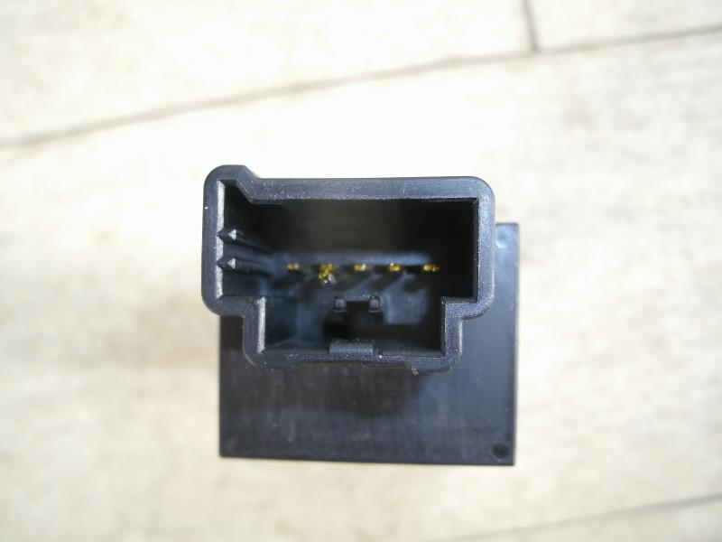 Bouton/Interrupteur CHRYSLER PT CRUISER PHASE 1 BREAK Diesel - 1