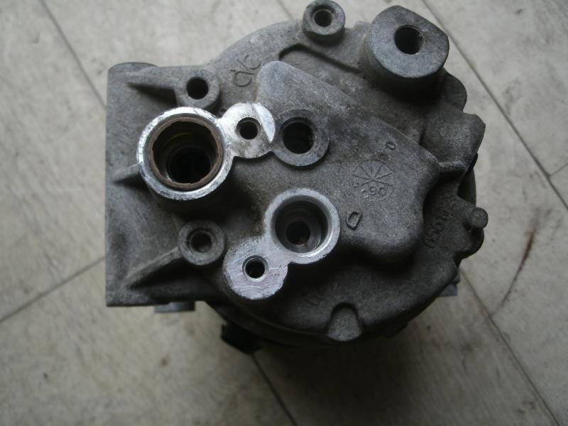 Compresseur clim RENAULT MEGANE 2 PHASE 1 BREAK Diesel - 1