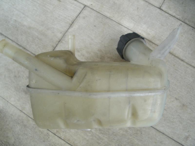 Vase d'expansion RENAULT MEGANE 2 PHASE 1 BREAK Diesel - 1