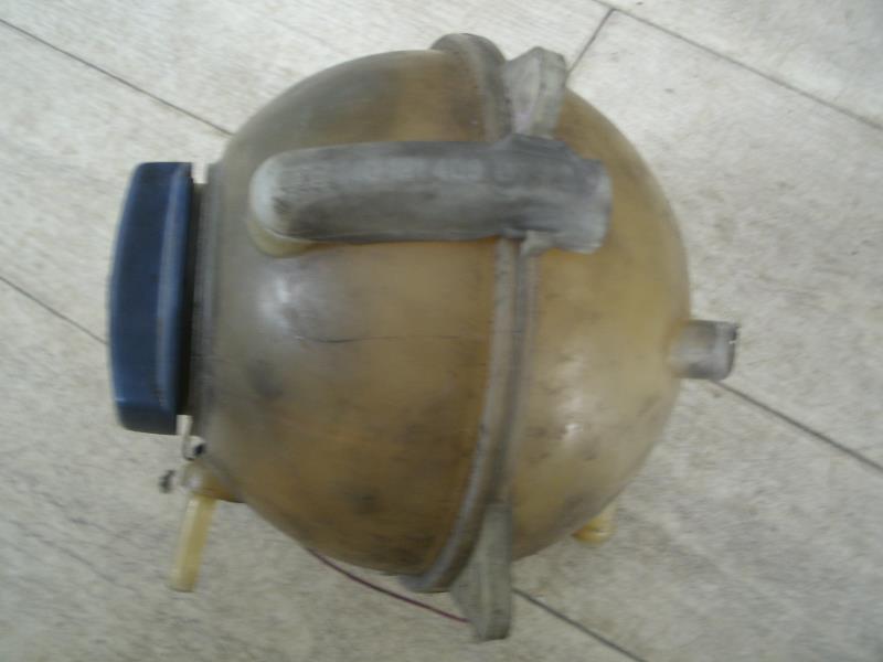 Vase d'expansion VOLKSWAGEN GOLF 4 Diesel - 1