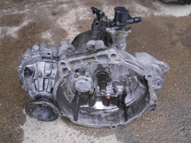 Boite de vitesses VOLKSWAGEN PASSAT 3 PHASE 2 Diesel - 1