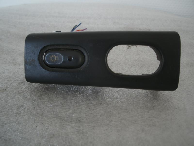 Bouton/Interrupteur RENAULT LAGUNA 1 PHASE 2 BREAK Essence - 1