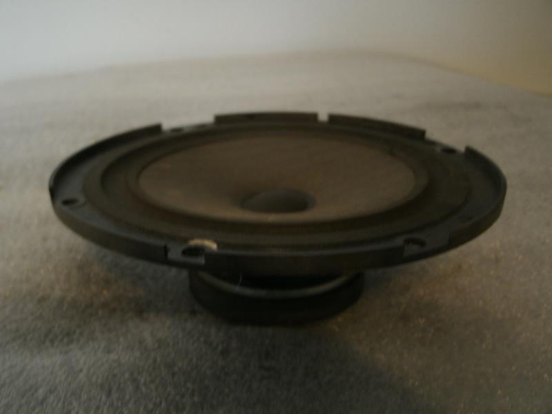 Haut parleur NISSAN MICRA 2 PHASE 3 Essence - 1