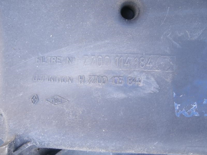 Cache moteur  RENAULT CLIO 2 PHASE 1 Diesel - 1