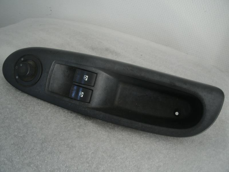Interrupteur de leve vitre RENAULT CLIO 2 PHASE 1 Diesel - 1