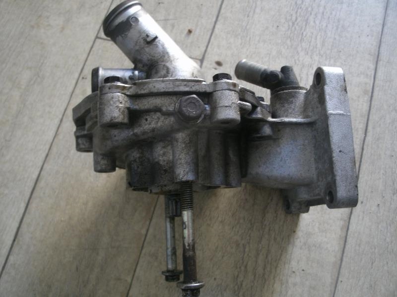 Pompe à eau FORD TRANSIT 3 Diesel - 1