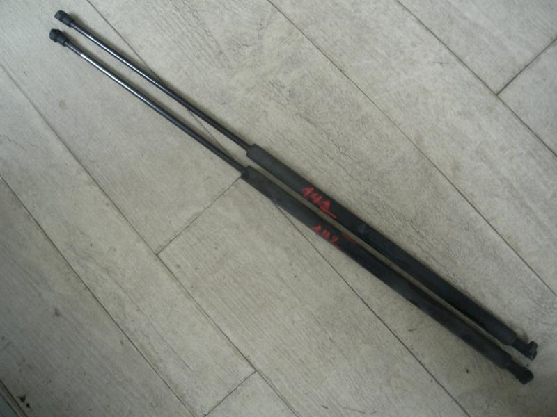 Verin de coffre PEUGEOT 406 PHASE 1 Diesel - 1