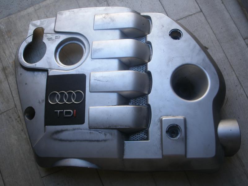 Cache moteur  AUDI A4 2 AVANT PHASE 1 BREAK Diesel - 1