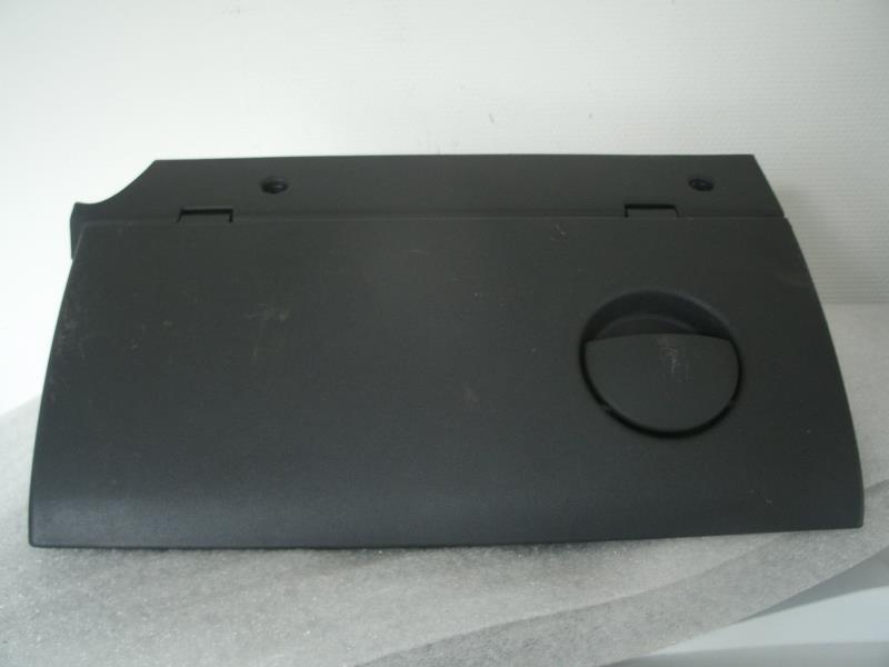 Boite a gants OPEL CORSA C PHASE 2 Diesel - 1