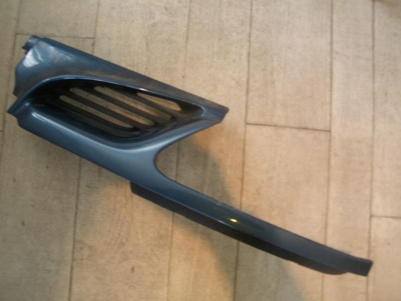 Calandre gauche RENAULT SCENIC 1 PHASE 2 Diesel - 1