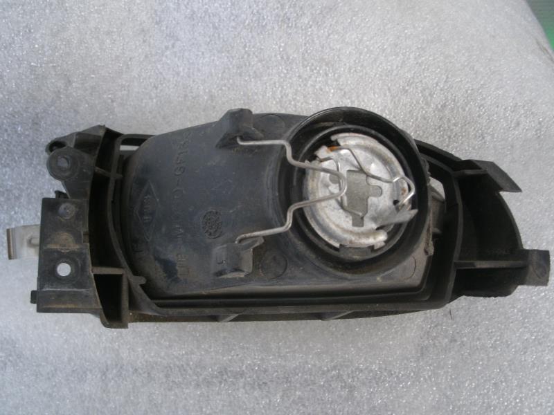Anti brouillard droit (feux) RENAULT MEGANE 2 PHASE 1 Essence - 1