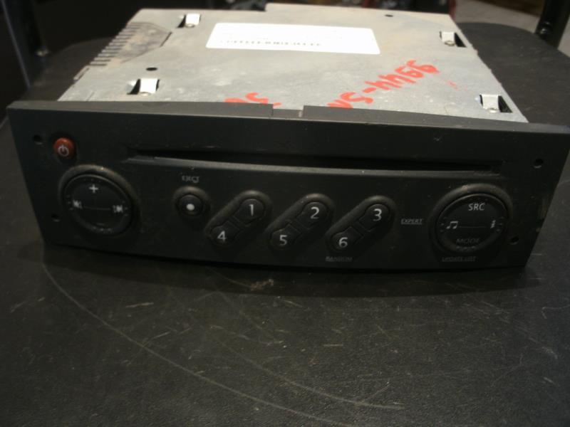 Autoradio d'origine RENAULT CLIO 3 PHASE 1 Diesel - 1