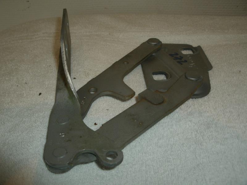 Charniere de capot PEUGEOT 406 PHASE 2 Essence - 1