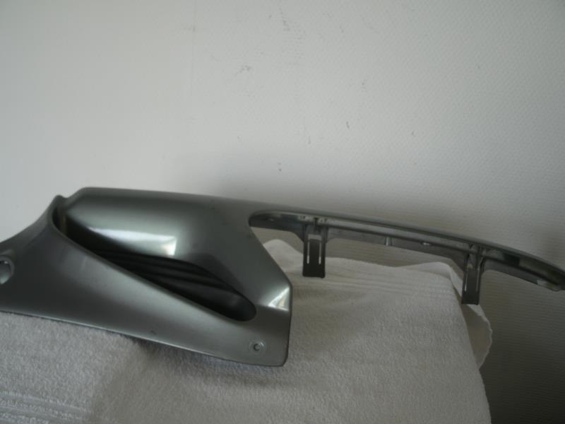 Calandre droite RENAULT SCENIC 1 PHASE 1 Diesel - 1
