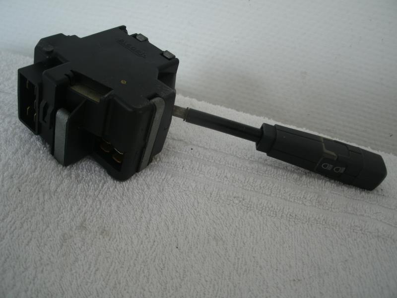Commodo phare RENAULT R11 Essence - 1