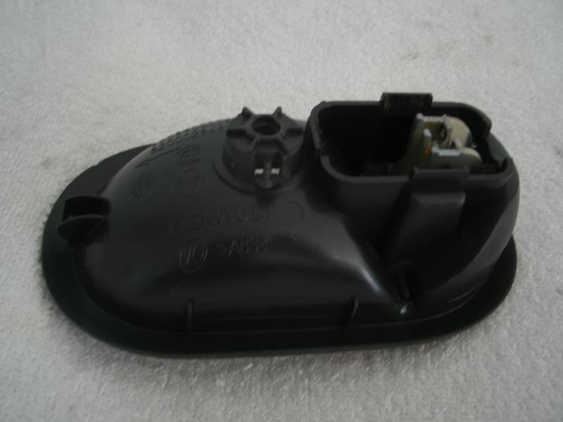 Poignee interieur avant gauche RENAULT MEGANE 2 PHASE 2 Diesel - 1