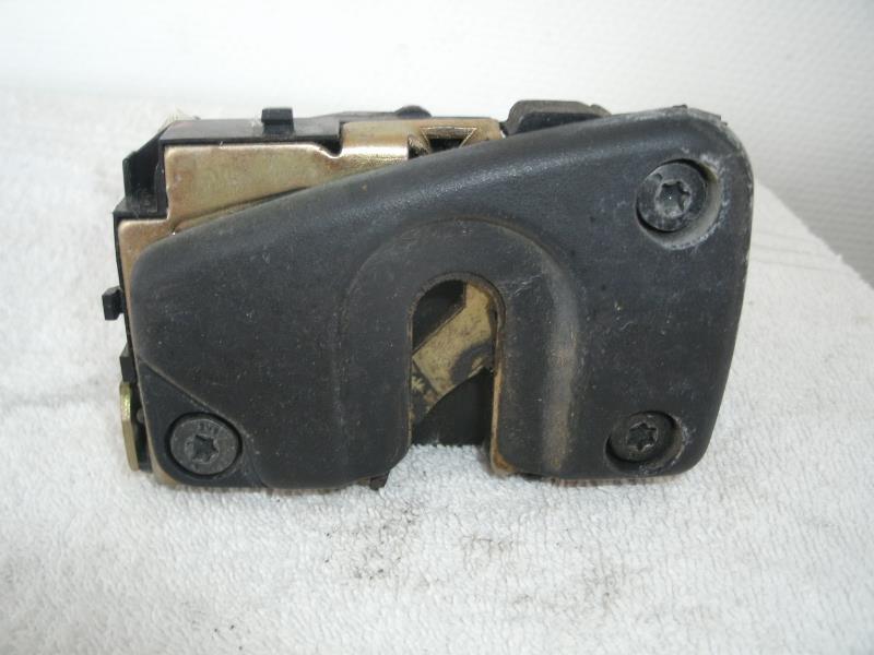 Serrure avant droit RENAULT CLIO 1 PHASE 3 Essence - 1