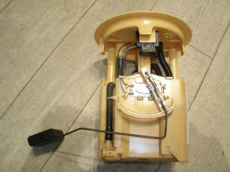 Pompe immergee PEUGEOT 206 PHASE 1 BREAK Diesel - 1