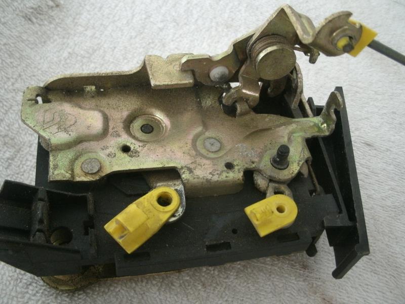 Serrure avant gauche RENAULT SUPER 5 Essence - 1