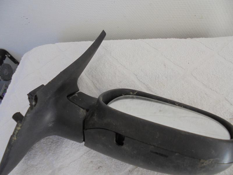Retroviseur droit RENAULT CLIO 2 PHASE 1 Diesel - 1