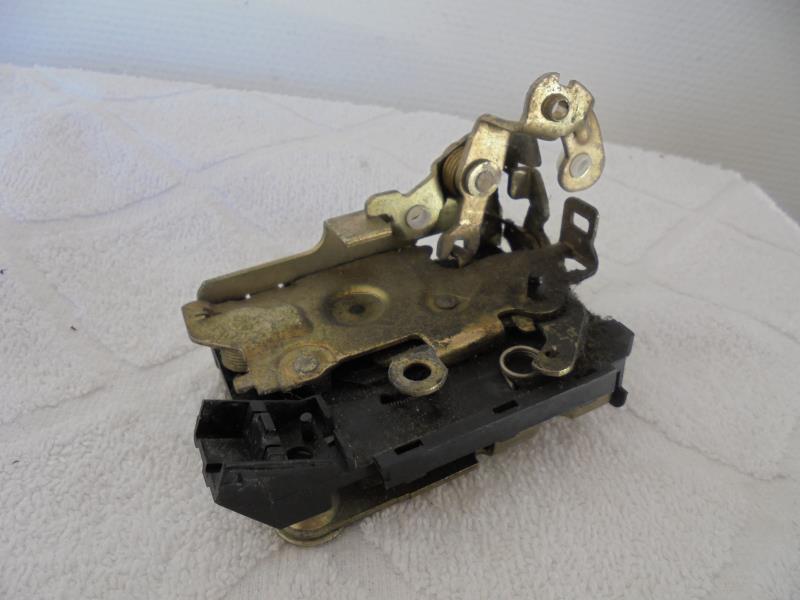 Serrure arriere gauche RENAULT SUPER 5 Essence - 1