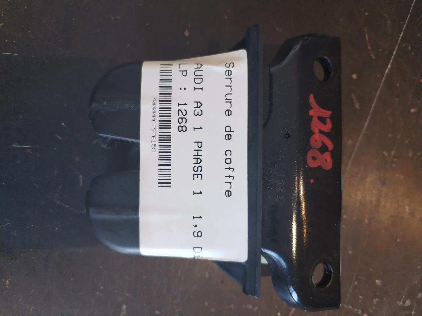 Serrure de coffre AUDI A3 1 PHASE 1 Diesel - 1