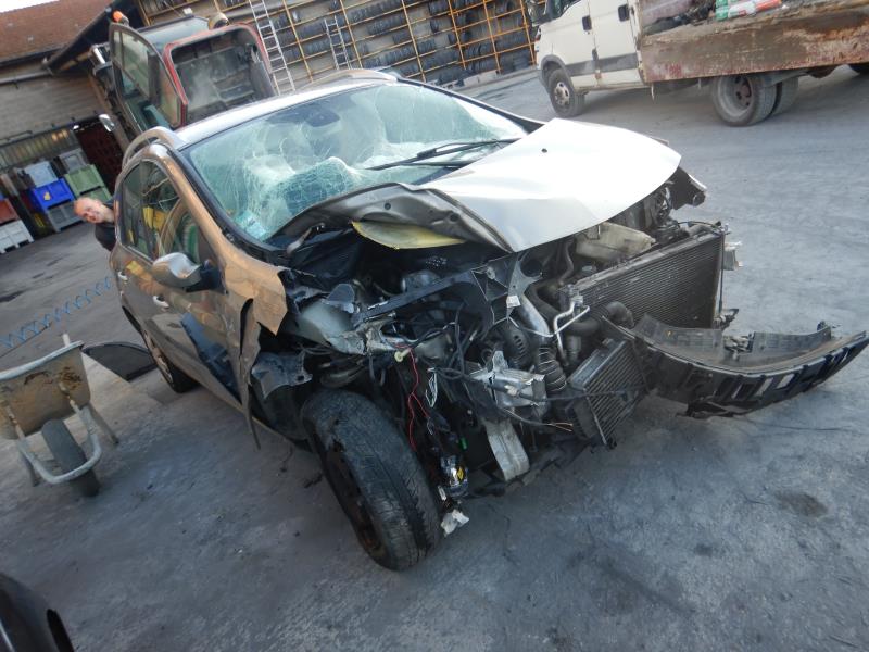Barres de toit RENAULT CLIO 3 PHASE 1 BREAK Diesel - 1