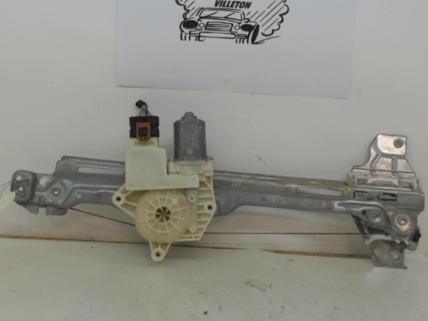 Alzacristalli elettrico posteriore sinistro PEUGEOT 308 2 PHASE 1 Diésel - 1