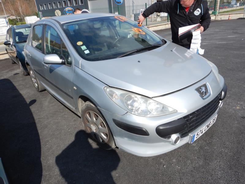 Fusee avant droit PEUGEOT 307 PHASE 1 Diesel - 1