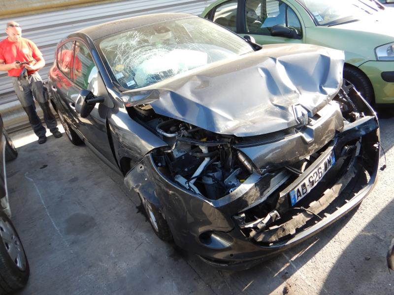 Levier frein à main RENAULT MEGANE 3 PHASE 1 Diesel - 1