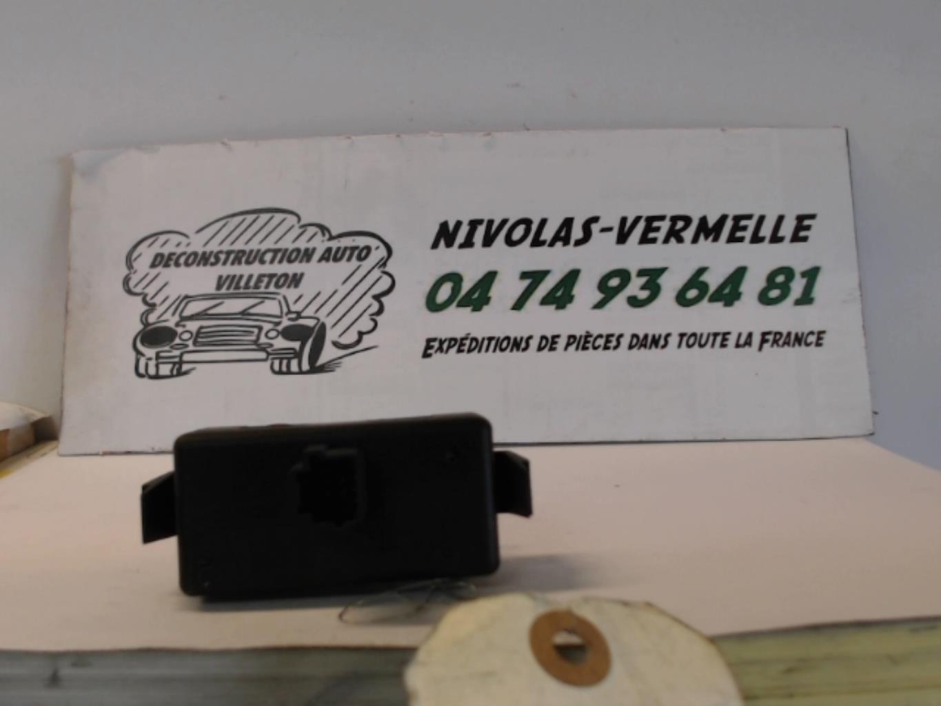 Bouton de warning RENAULT MODUS PHASE 1 Essence - 1